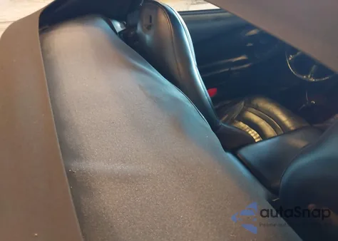 2000 Chevrolet Corvette from USA, damaged, VIN 1G1YY32G1Y5131937